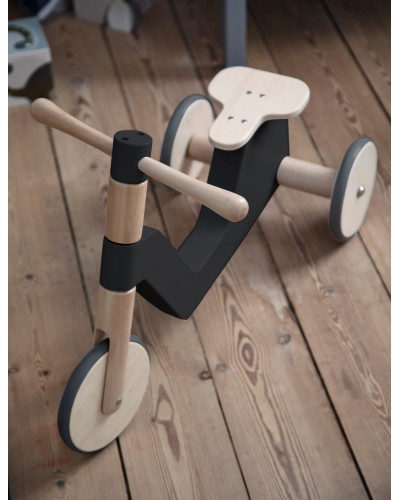 The Sebra scooter, classic black
