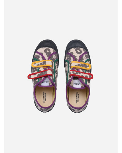 Play Scratch Sneakers