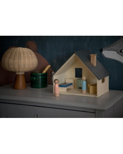 Sebra doll's house with furniture & dolls