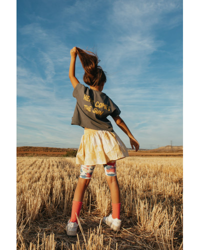 SUN IS OUT Cropped T-Shirt