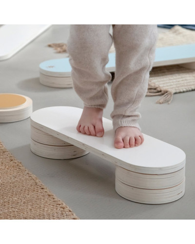 Balance track