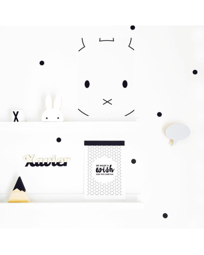 Love lives here wall sticker