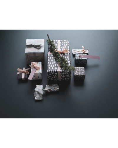 Gift Wrapping book- 11 sheets