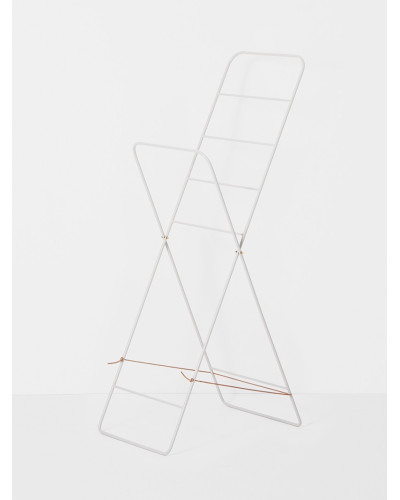 Herman clothes stand